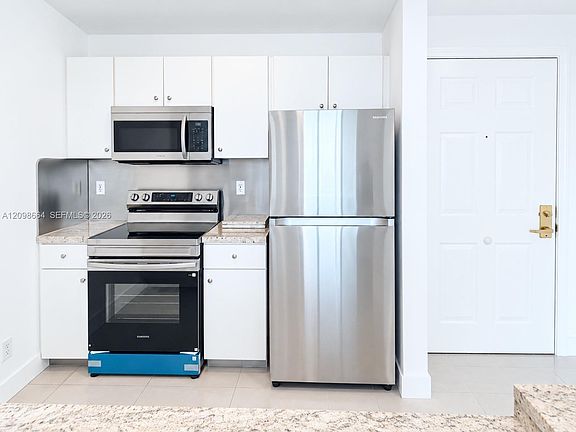5th image of 2665 SW 37th Ave APT 701