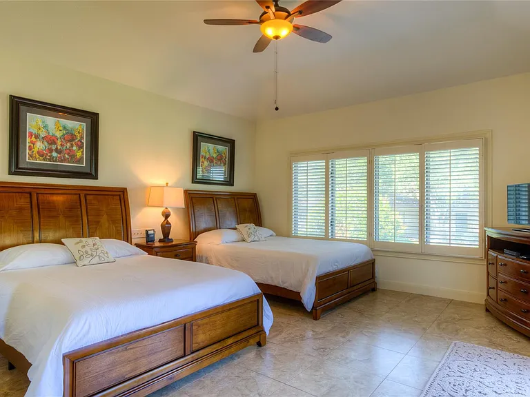 1924 Clubhouse Hill Dr #25 — Photo 19