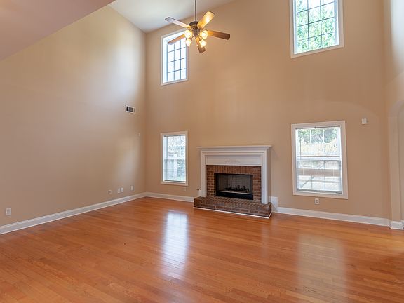 4th image of 1155 Rose Lily Pl