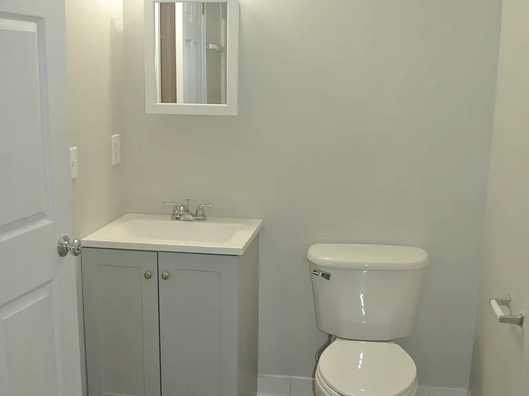 680 Boston Post Rd #26 — Photo 8