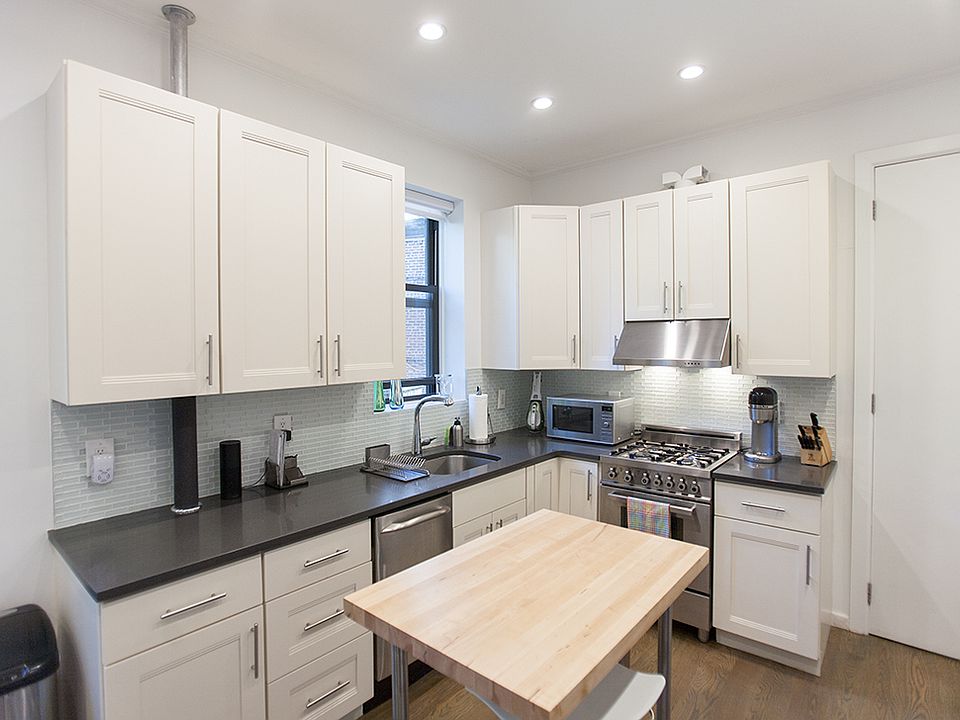1st image of 21 Butler Pl APT 1C
