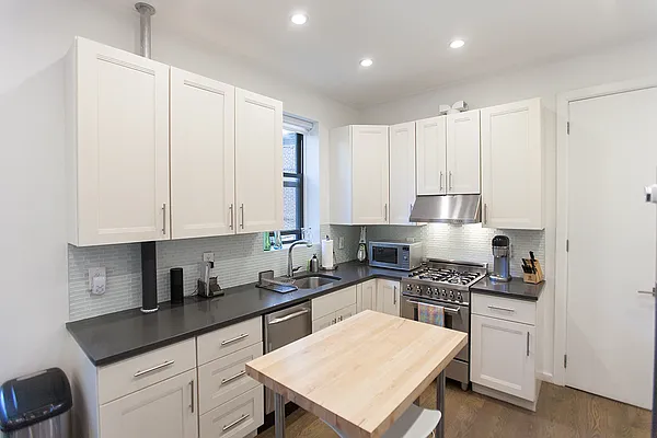 Sold by Pearl Estates | media 6