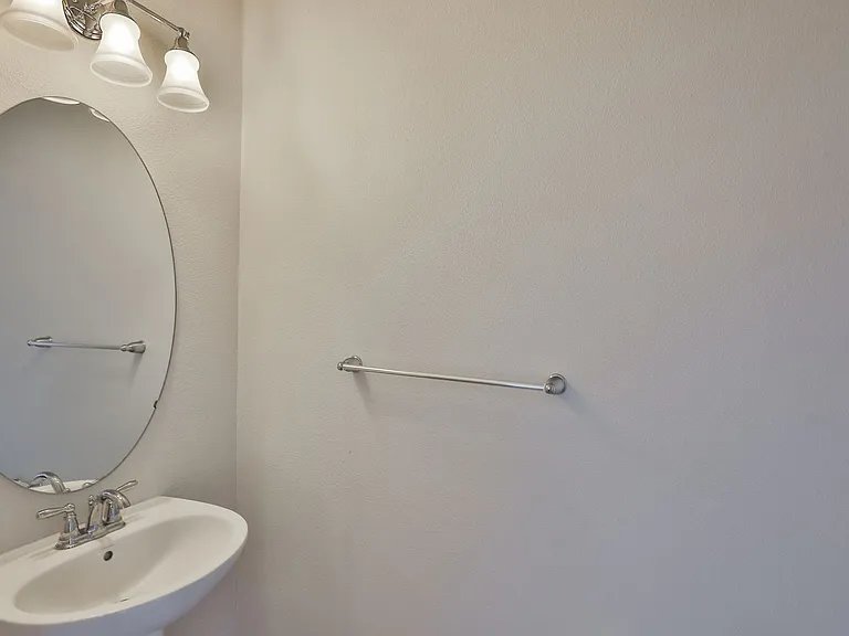 9160 Hillcroft Dr — Photo 14