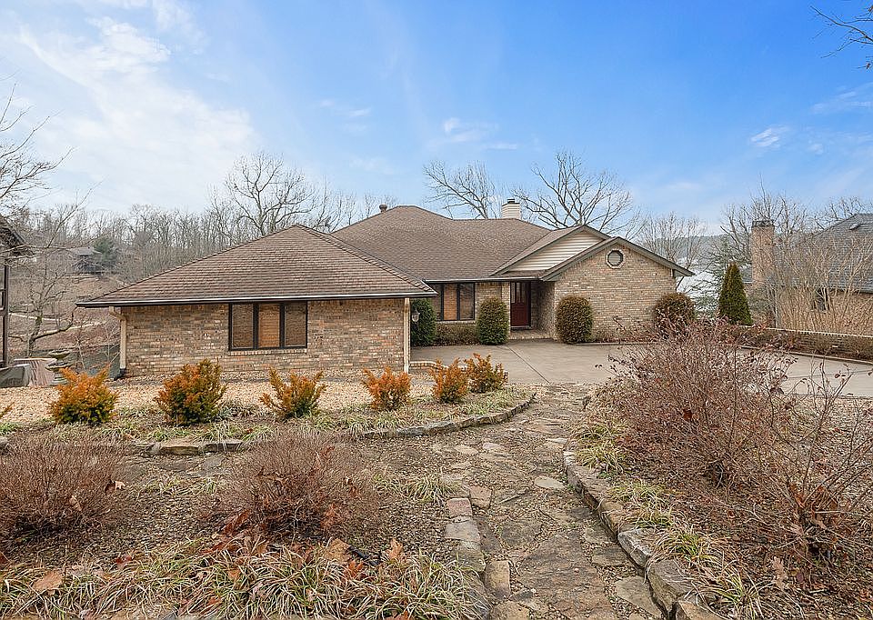 1st image of 53 Kintyre Dr