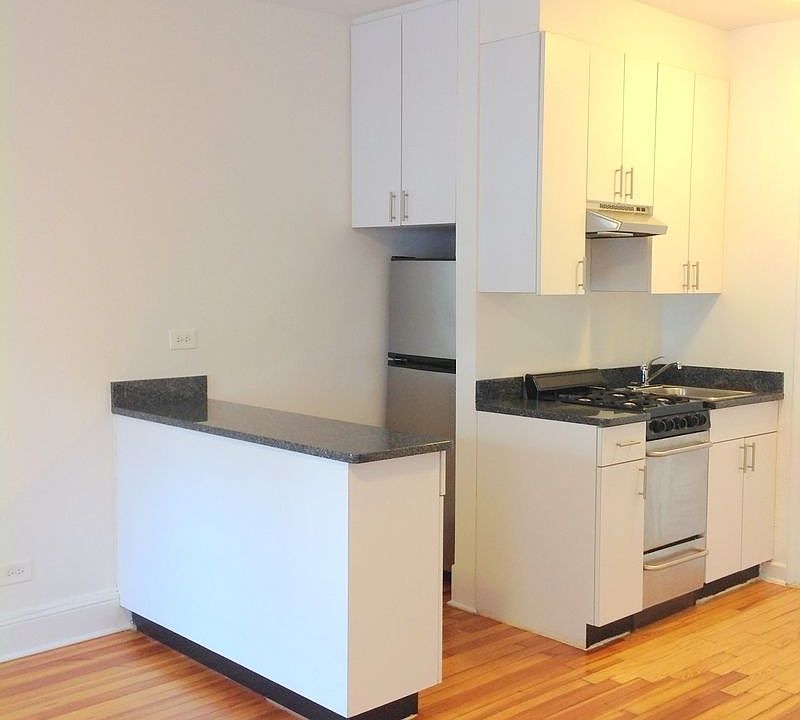 1st image of 35 E 65th St APT 4B