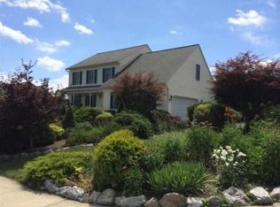 180 Bitternut Rd, Mount Wolf, PA 17347