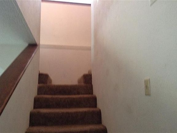 5th image of 6738 Eastridge Dr APT 109