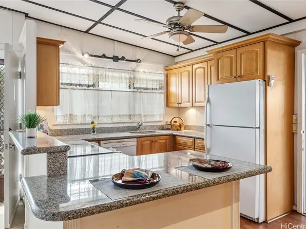 94-550 Aumaka Pl, Waipahu, HI 96797