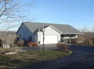 2891 Gum Grove Rd, Clarksville, OH 45113