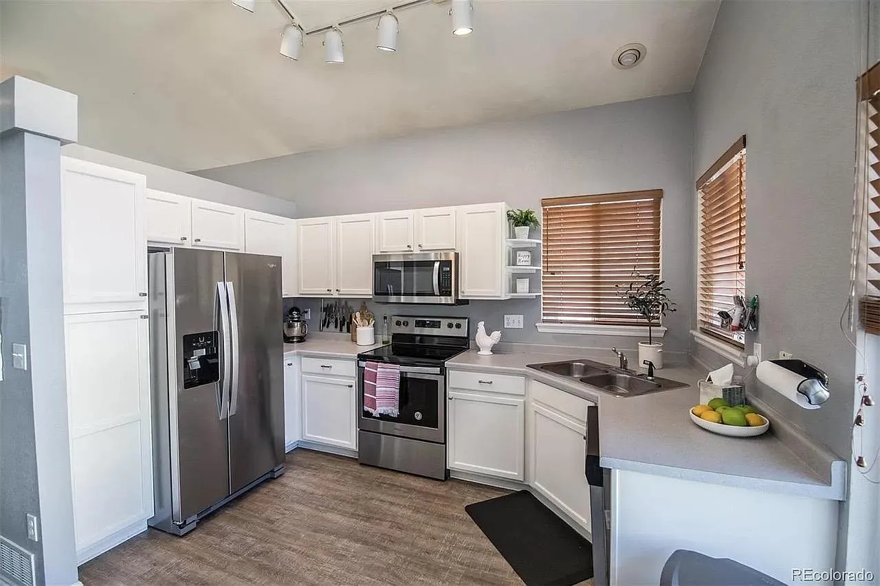 8715 Starwood Ln — Photo 4