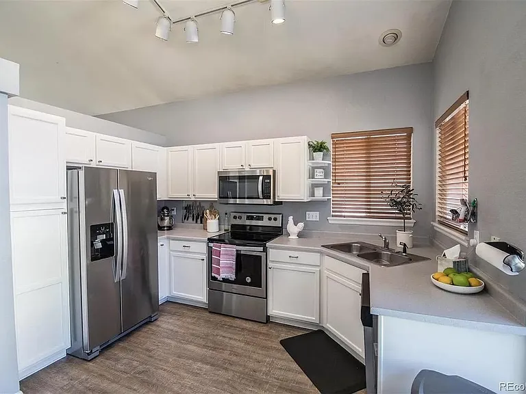 8715 Starwood Ln — Photo 4