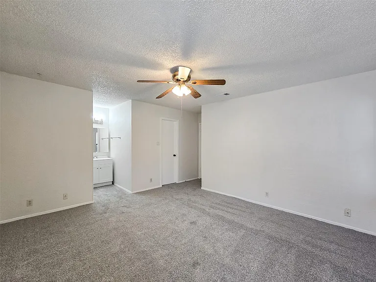 8418 Fathom Cir #103 — Photo 16
