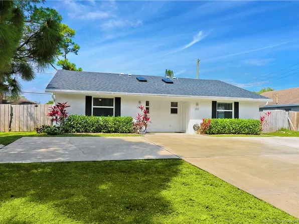 6029 Eberts St, Jupiter, FL 33458