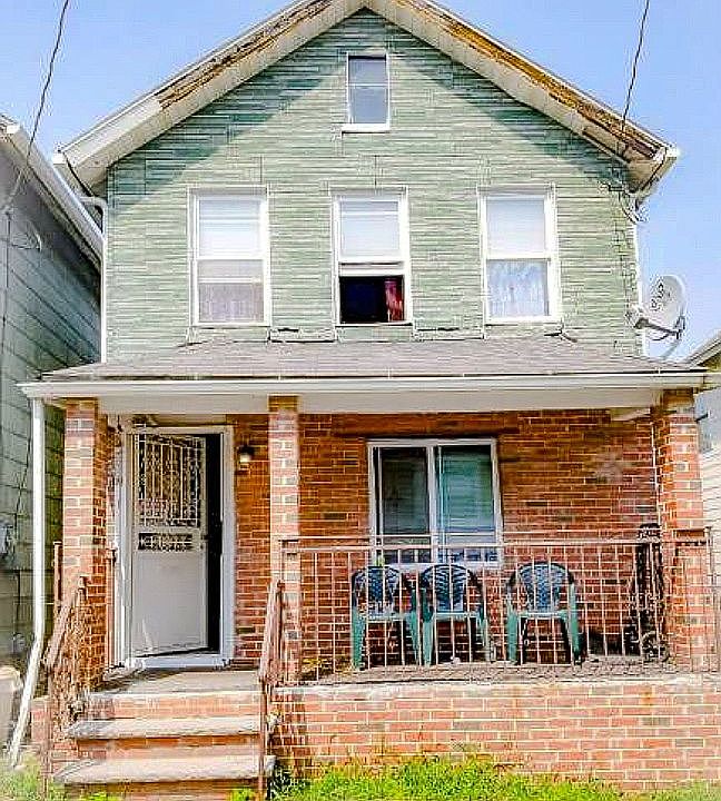 1st image of 22 Hayes Ln