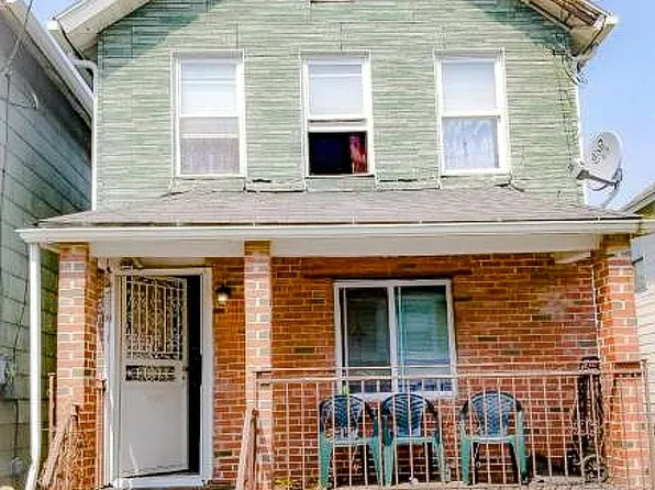 22 Hayes Ln, Wilkes Barre, PA 18702