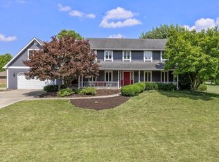 855 E Ridge Dr, Greenfield, IN 46140