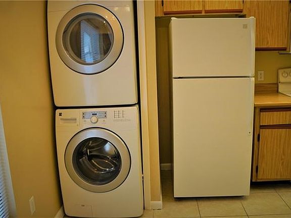 3rd image of 2900 S Semoran Blvd APT 2