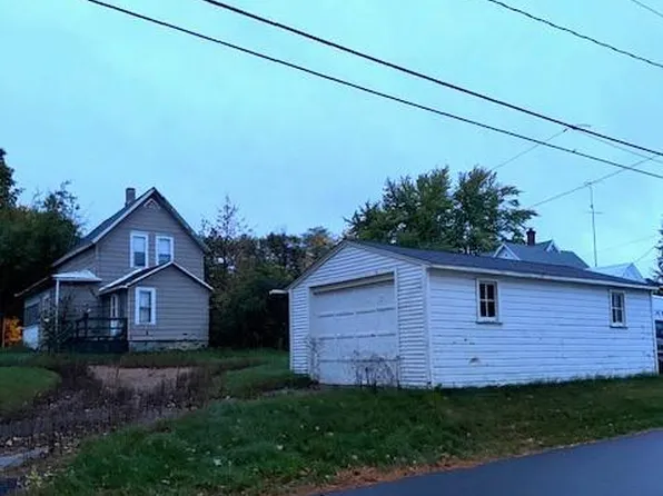 414 7th St NE, Staples, MN 56479