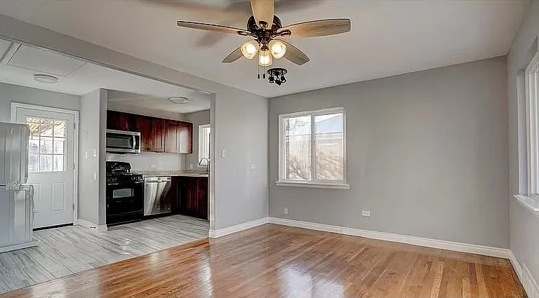 3320 Dexter St — Photo 14