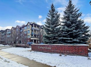 3060 Rotary Way #215, Burlington, ON L7M0G9