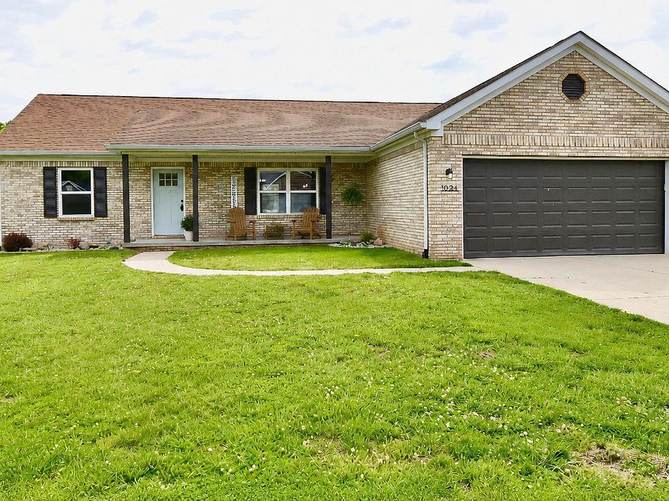 1st image of 1095 S Teresa Dr