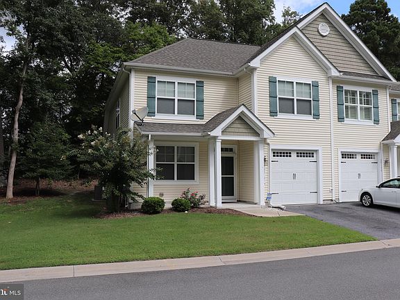3rd image of 29197 Shady Creek Ln #40