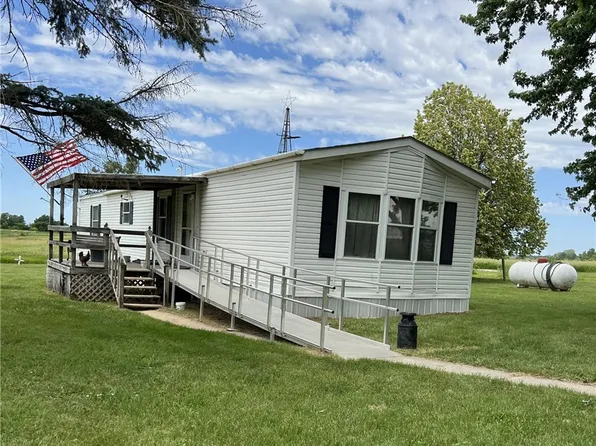 729 Carpenter St, Monroe, IA 50170