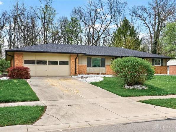 4444 Seville Dr, Englewood, OH 45322