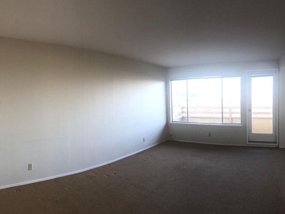 living room & dinning room