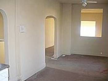 4th image of 1144 Sandusky Ave