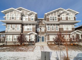 4078 Chappelle Grn SW, Edmonton, AB T6W 4M6