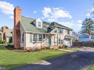 104 Calvarese Ln, Wayne, PA 19087