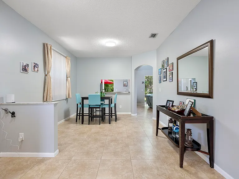 11221 NW 46th Dr — Photo 11