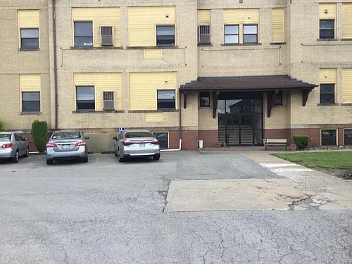 131 Dravo St Photo 1