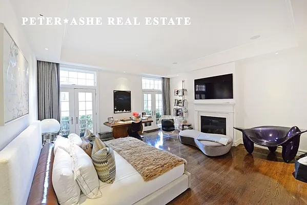 Rented by Peter Ashe | media 9