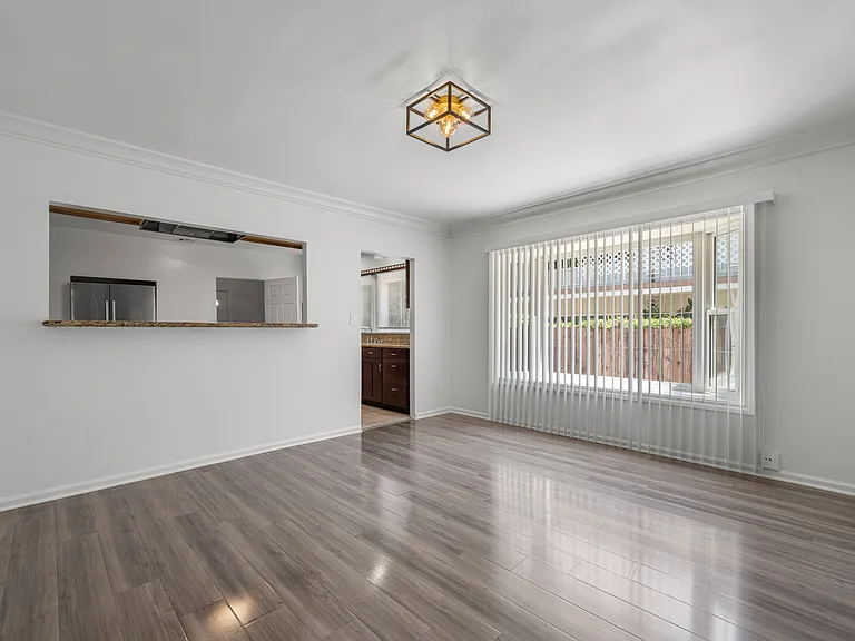 1030 N Spaulding Ave #1030 — Photo 29