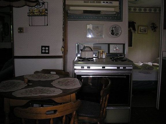 5th image of 12286 Shumaker St