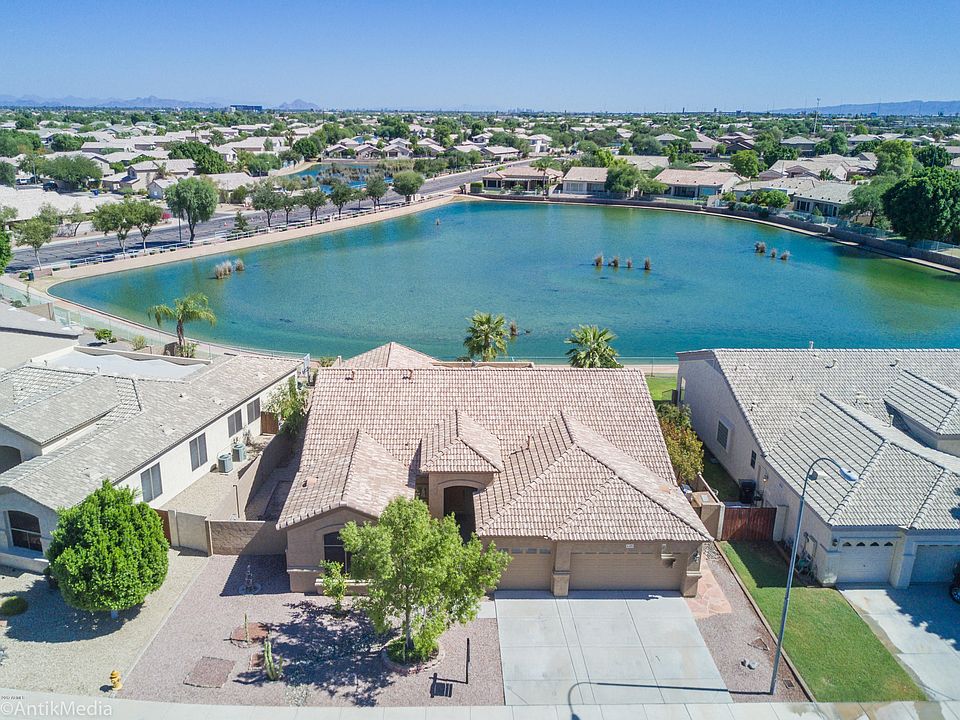 1st image of 2051 N 110TH Avenue