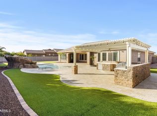 19915 E Russet Rd, Queen Creek, AZ 85142