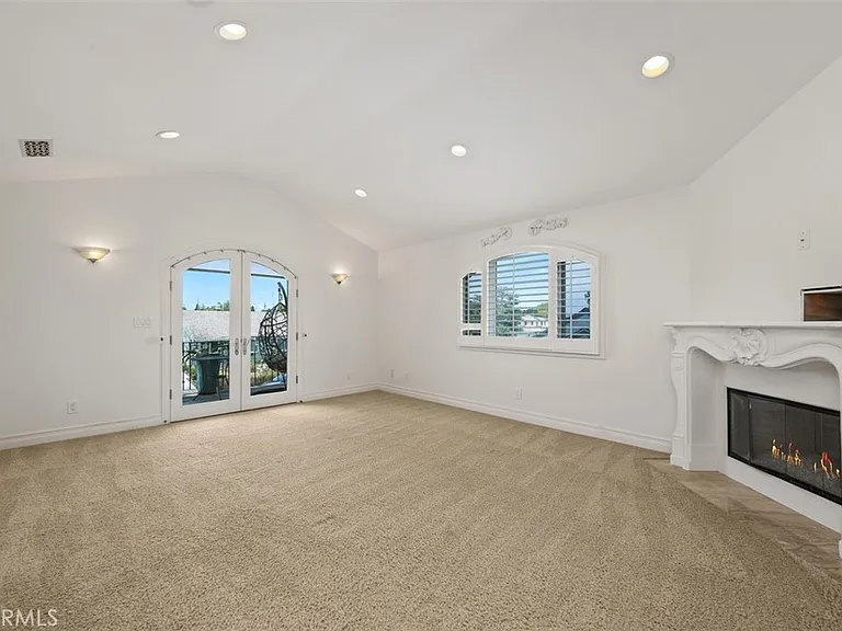 7822 Truxton Ave — Photo 23