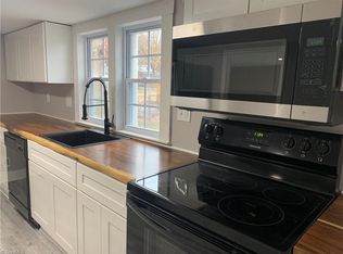 2211 Fairfax Rd, Greensboro, NC 27407