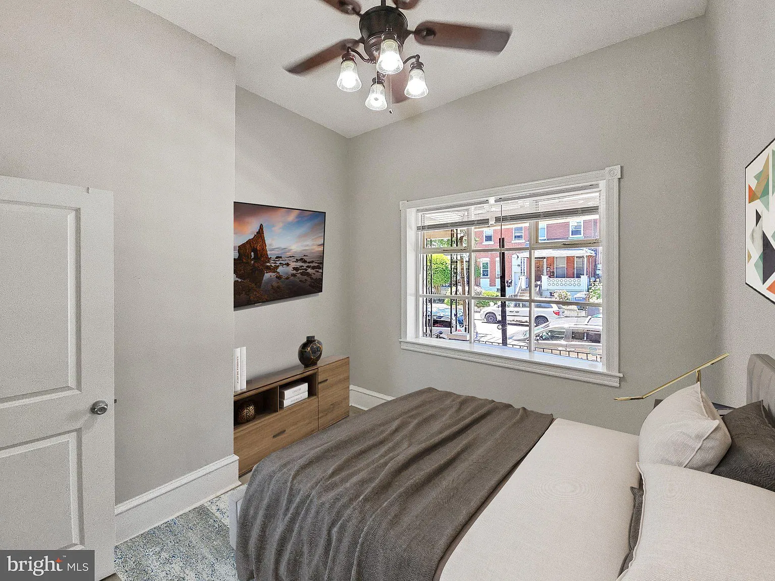 2 bed, 1.0 bath, 680 sqft, $1,595 — Photo 2