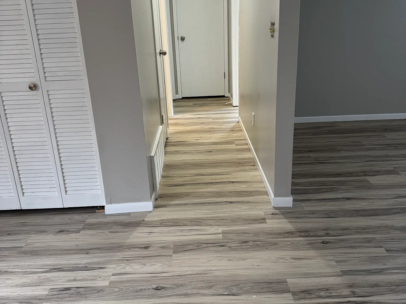 2 bed, 906 sqft, $1,050 — Photo 4