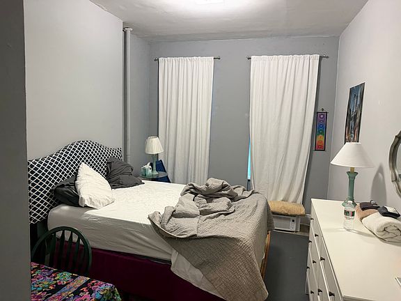 5th image of 623 Willow Ave APT 2