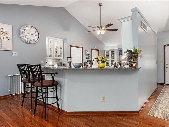 5th image of 5465 Airwood Dr