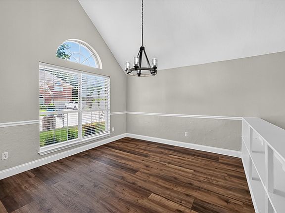 5th image of 5122 Quail Ridge Dr