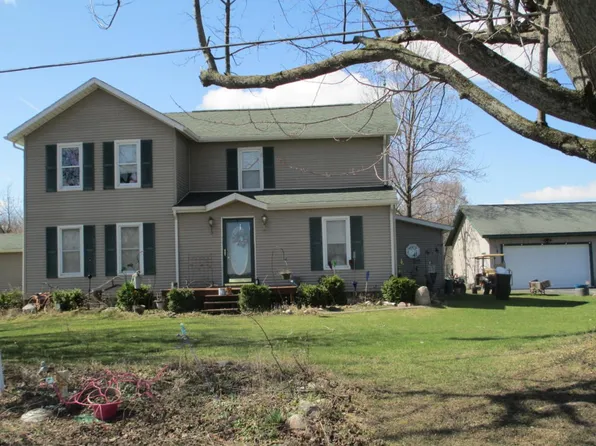 32141 Custer Rd, Burr Oak, MI 49030