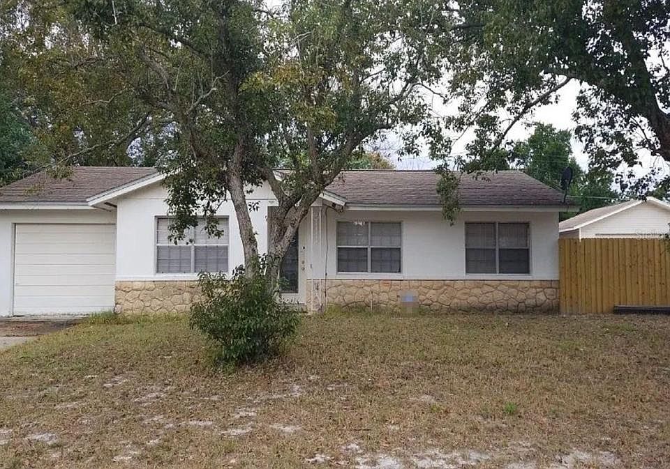 1st image of 5808 Clearview Dr
