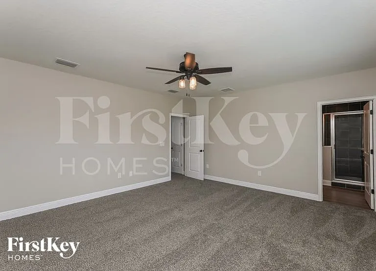 4323 Reisswood Loop — Photo 9