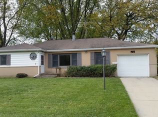 214 Des Plaines Ln, Hoffman Estates, IL